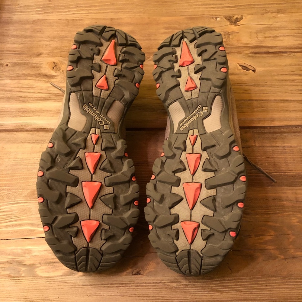 Columbia Women's Helvatia™ Vent hiking shoe, 8.5 - Picture 8 of 8